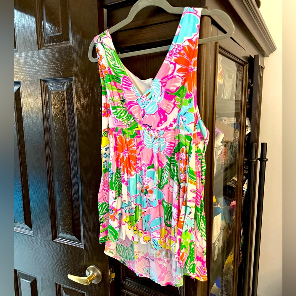 NWOT pineapple zipper back tank blouse from Lilly Pulitzer